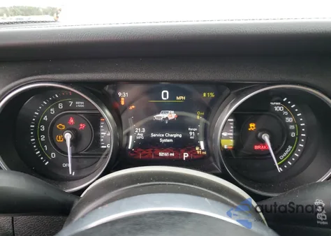 2023 Jeep Wrangler Sahara 4Xe z USA, uszkodzony, nr VIN 1C4JJXP68PW704149